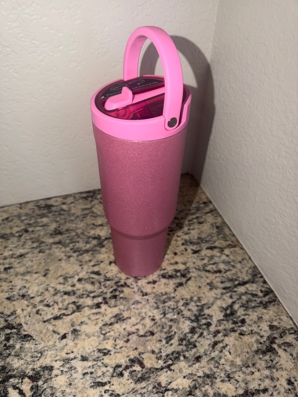 Hydrojug Pretty in Pink 32oz Sport - Picture 3 of 5